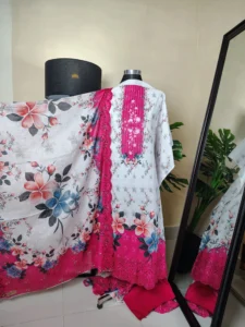 সাদা পিঙ্ক ফ্লোরাল প্রিন্টেড থ্রি পিস উইথ লেইস ওয়ার্ক